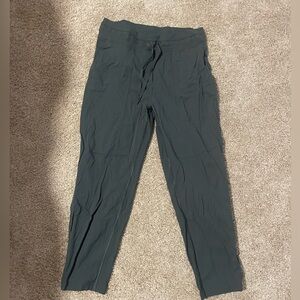 Lululemon Dance Studio Mid Rise Cropped Pant
